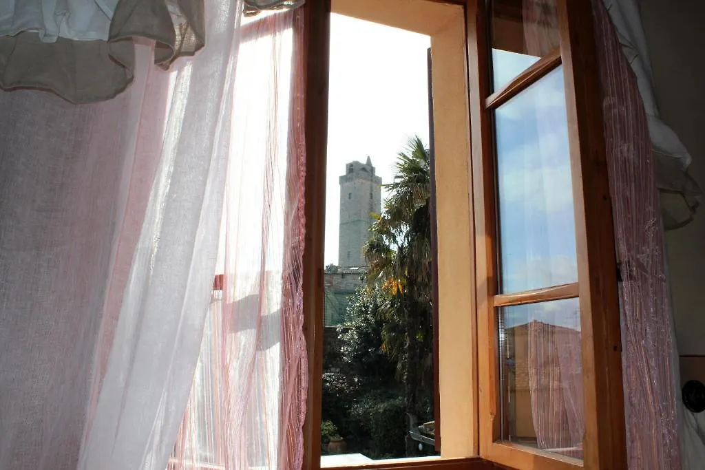 Locanda La Mandragola 산지미냐노 B&B