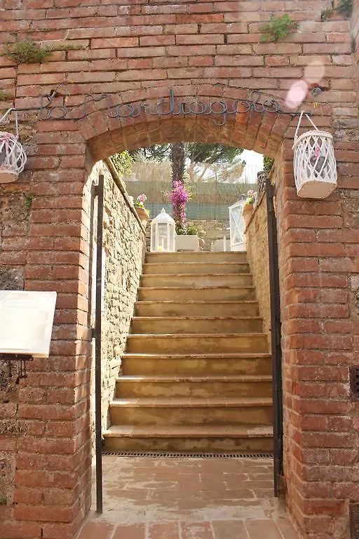 B&B Locanda La Mandragola 산지미냐노